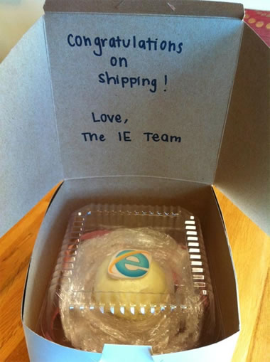 ie9cupcakefirefox7.jpg